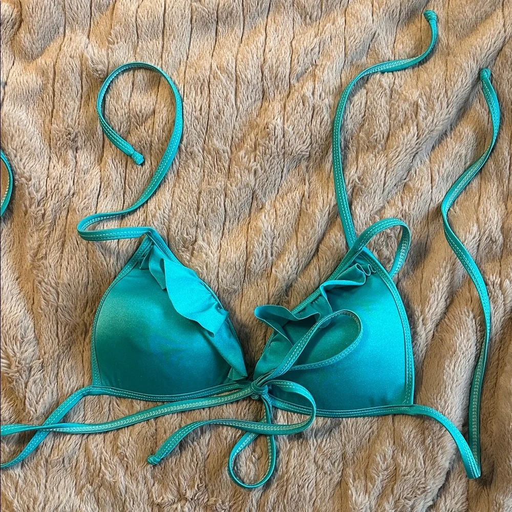 Turquoise Bikini Set - Picture 2 of 3